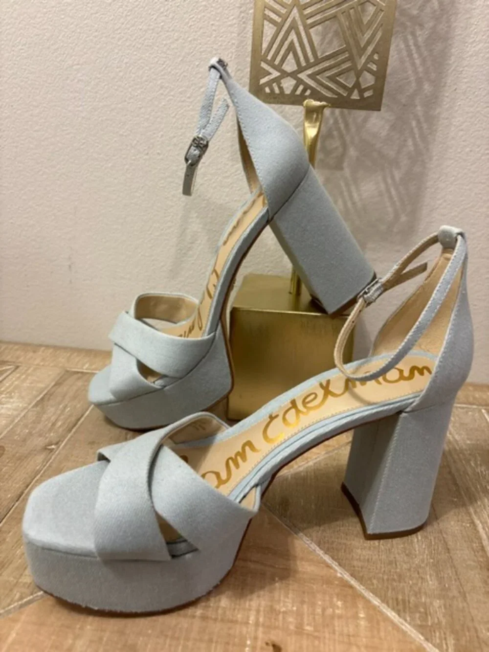 NWOT Sam Edelman Jullian Light Blue Platform Sandals Size 8.5